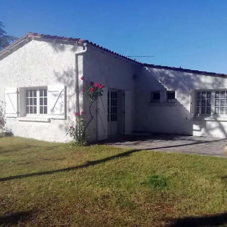 Acces Ocean Sur Grand Terrain Clos La Flotte