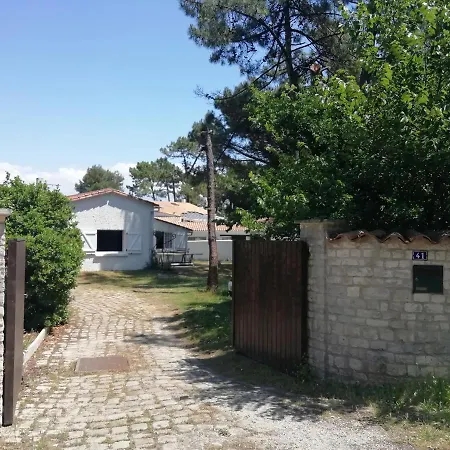 Acces Ocean Sur Grand Terrain Clos Casa de Férias La Flotte