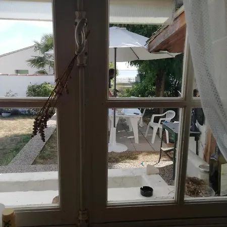 Baignade Au Bout Du Jardin Vakantiehuis *