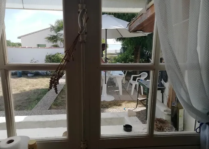 Acces Ocean Sur Grand Terrain Clos بيت للعطل *